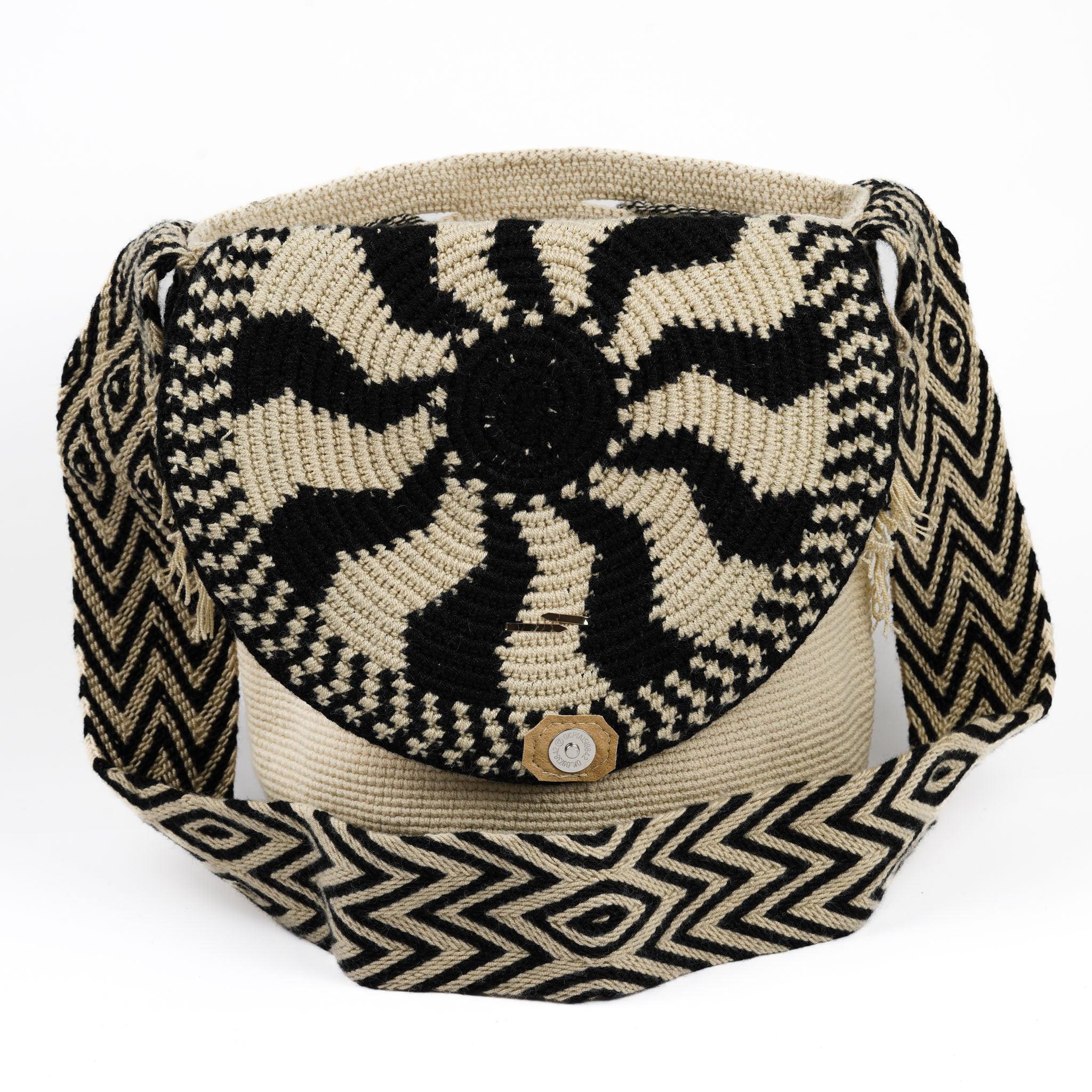 Large Crossbody Bag Beige & Black - Mochila