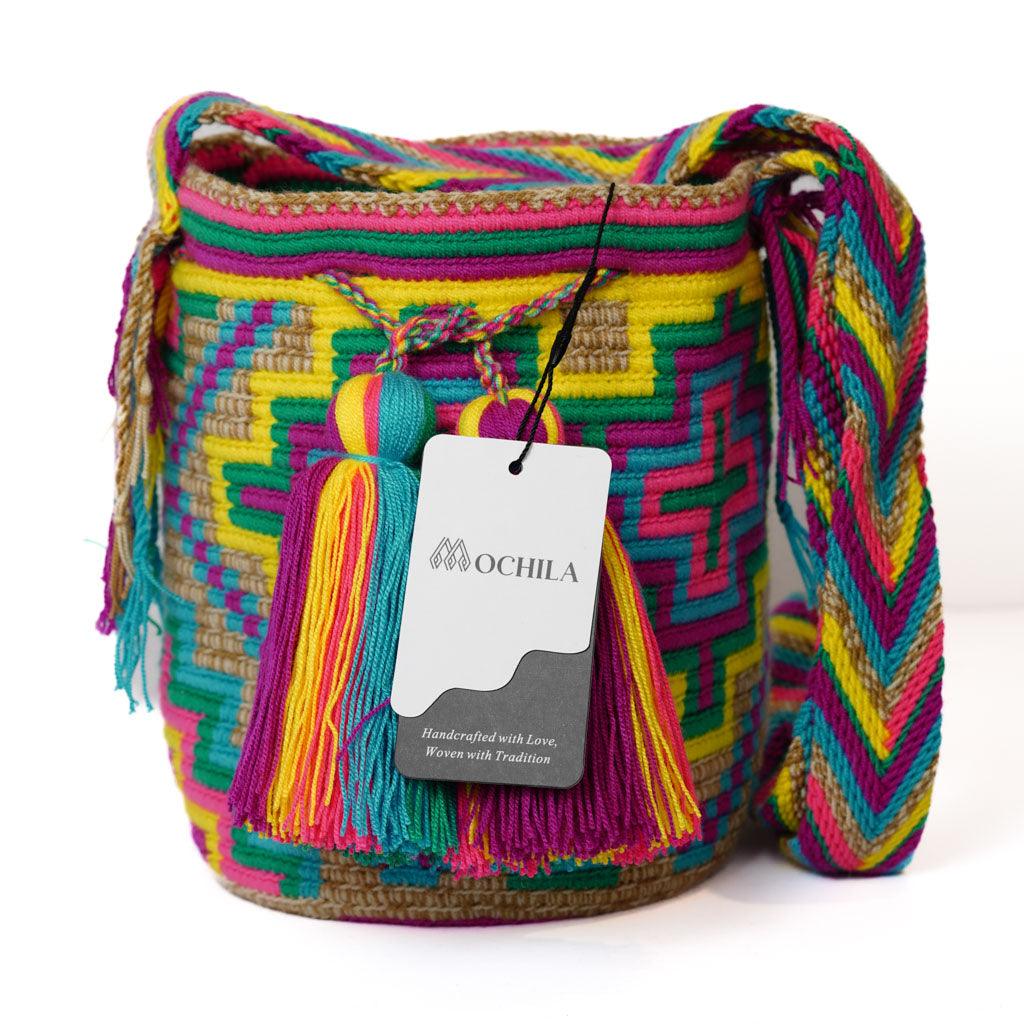 Medium Crossbody Bag Essential Explorer