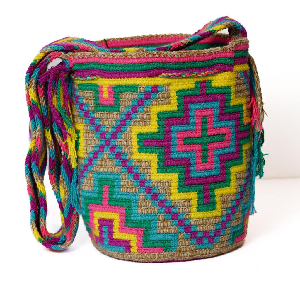 Medium Crossbody Bag Essential Explorer