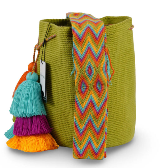 Colorful Wayuu bag patterns