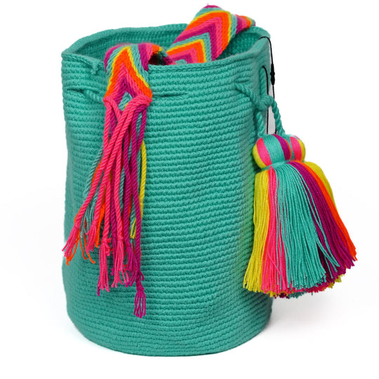 Versatile Wayuu bag style