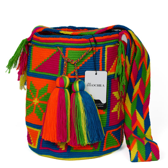 Colorful Wayuu bag patterns