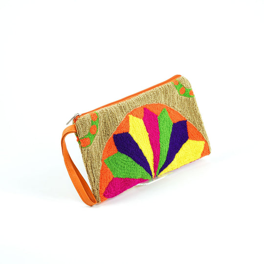 Colorful Wayuu bag patterns