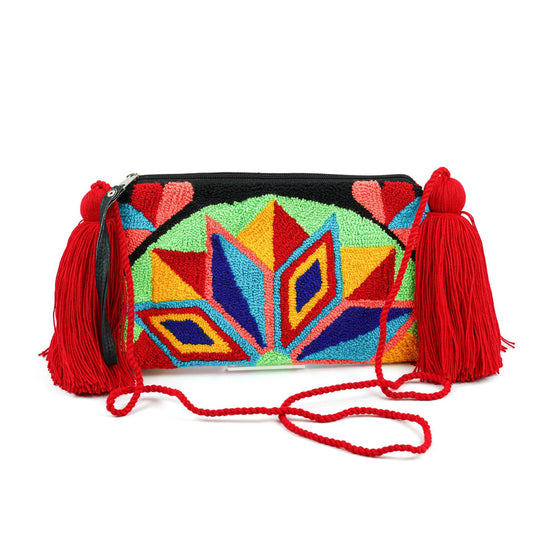 Colorful Wayuu bag patterns