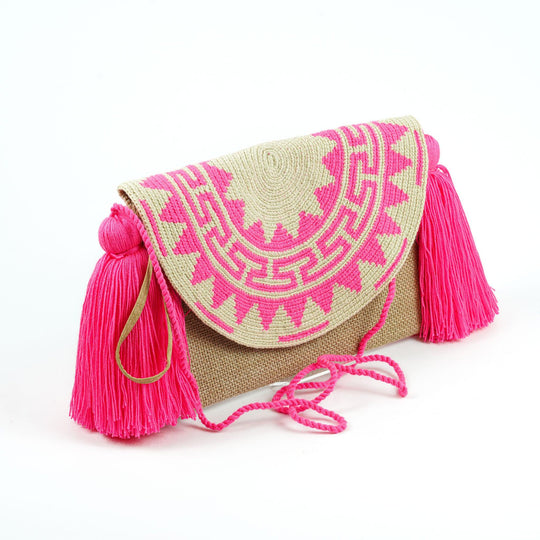 Colorful Wayuu bag patterns