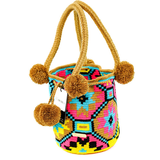 Colorful Wayuu bag patterns