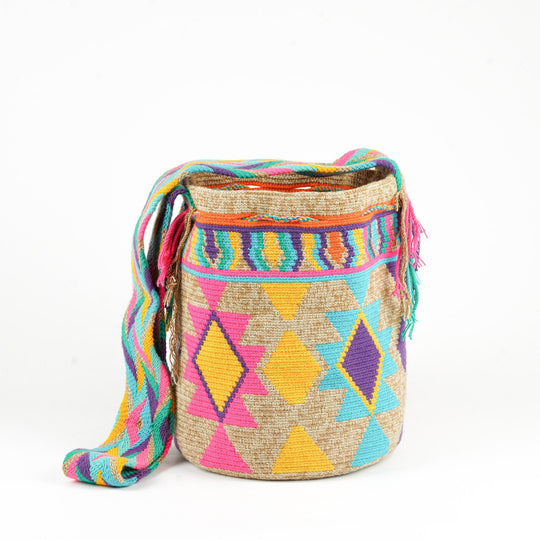 Versatile Wayuu bag style