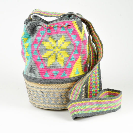 Versatile Wayuu bag style