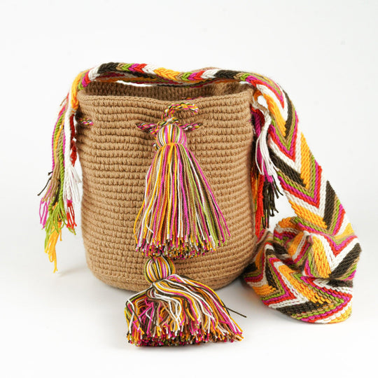 Colorful Wayuu bag patterns