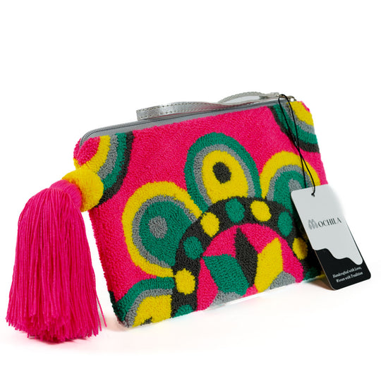 Colorful Wayuu bag patterns