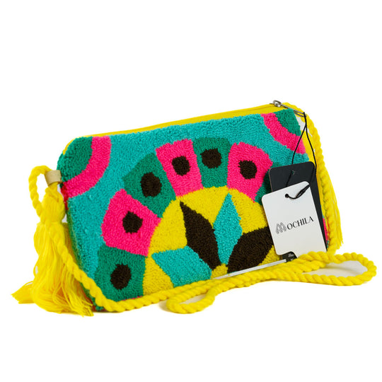 Colorful Wayuu bag patterns