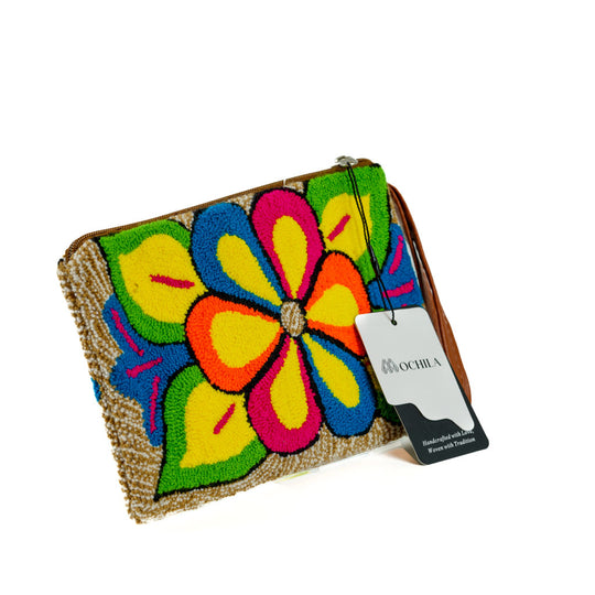 Colorful Wayuu bag patterns