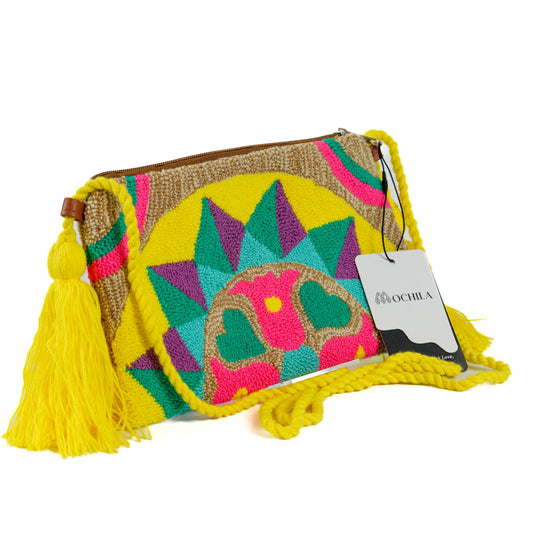 Colorful Wayuu bag patterns