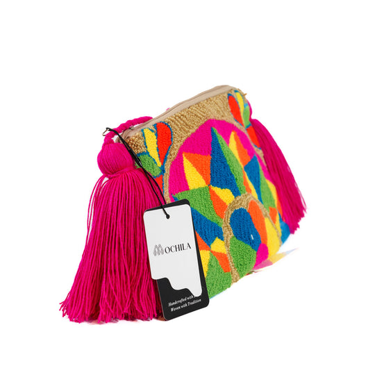 Colorful Wayuu bag patterns