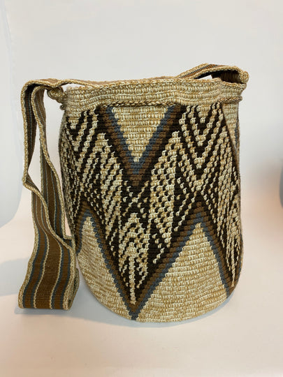 Handmade Wayuu bag