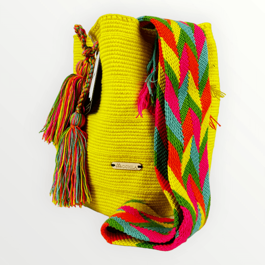 Colorful Wayuu bag patterns