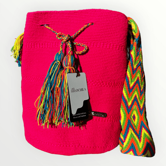 Colorful Wayuu bag patterns