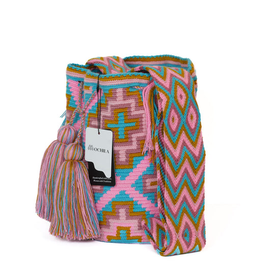 Colorful Wayuu bag patterns