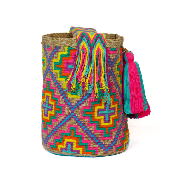 Versatile Wayuu bag style