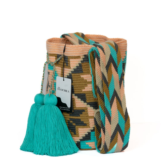 Colorful Wayuu bag patterns