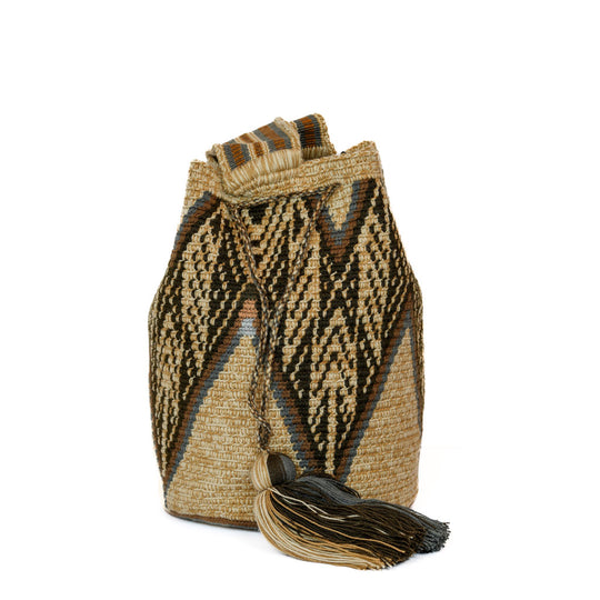 Versatile Wayuu bag style