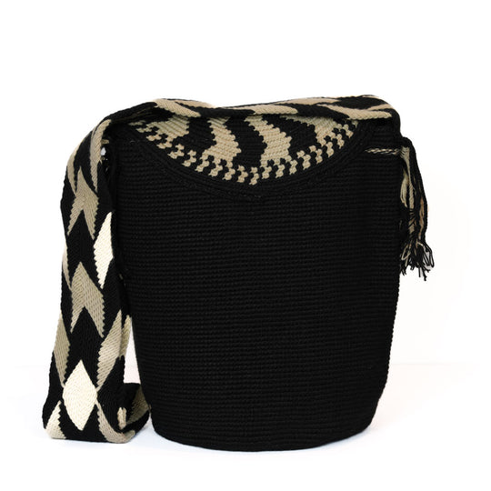 Versatile Wayuu bag style