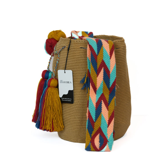 Colorful Wayuu bag patterns