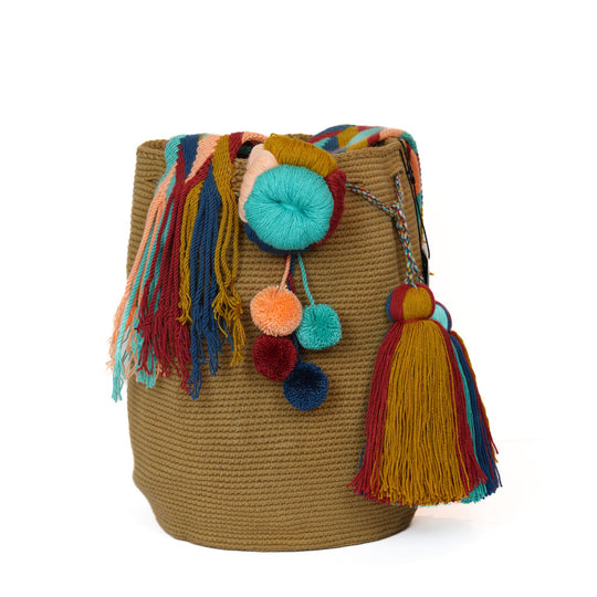 Versatile Wayuu bag style