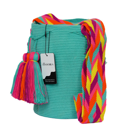 Colorful Wayuu bag patterns