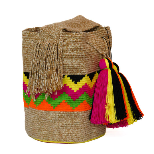 Versatile Wayuu bag style