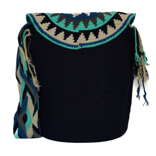 Versatile Wayuu bag style