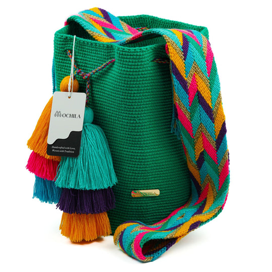 Colorful Wayuu bag patterns