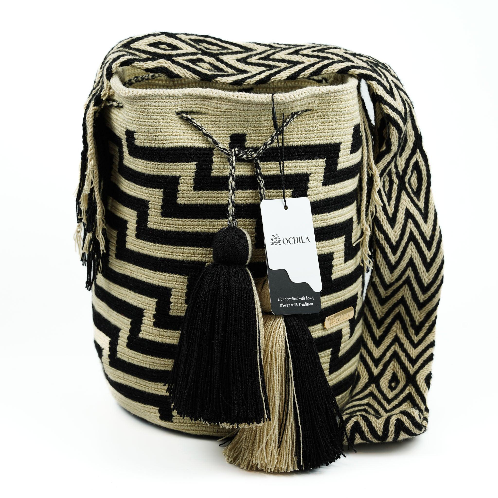 Large Crossbody Bag Beige and Black - Mochila