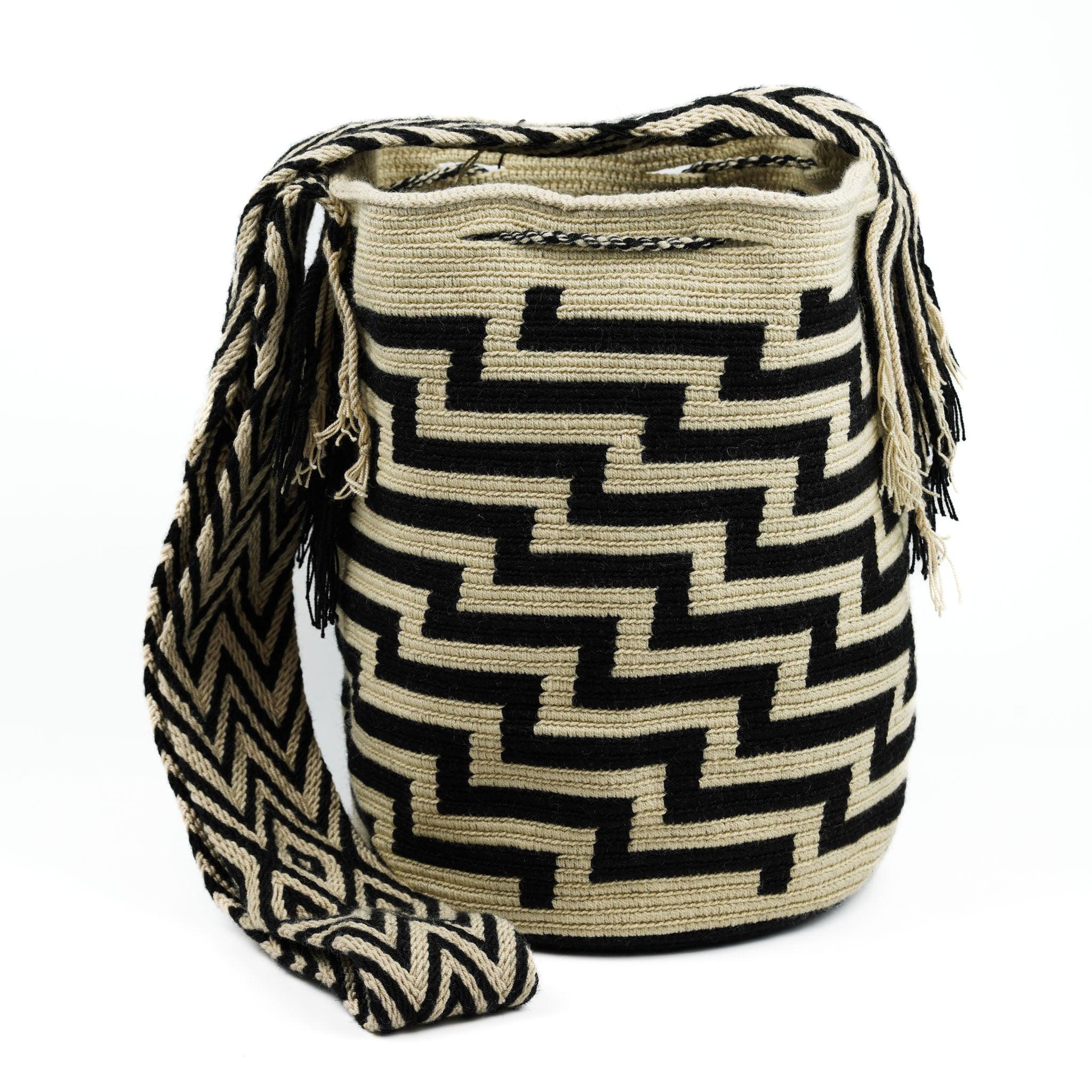 Large Crossbody Bag Beige and Black - Mochila