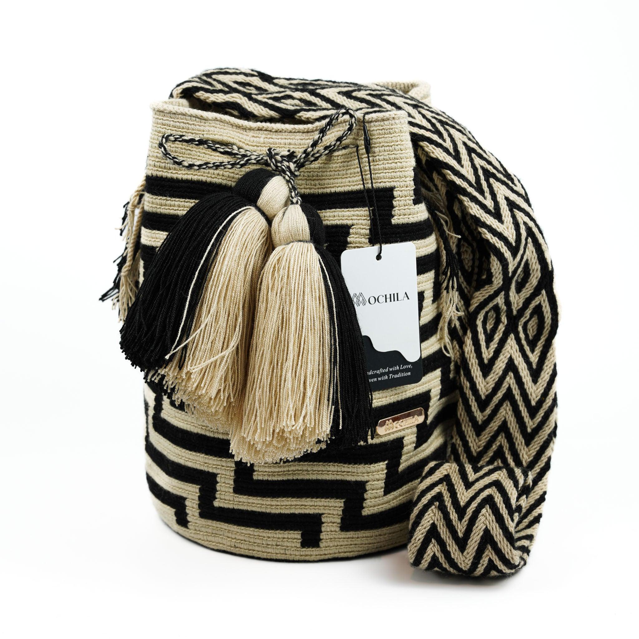 Large Crossbody Bag Beige and Black - Mochila