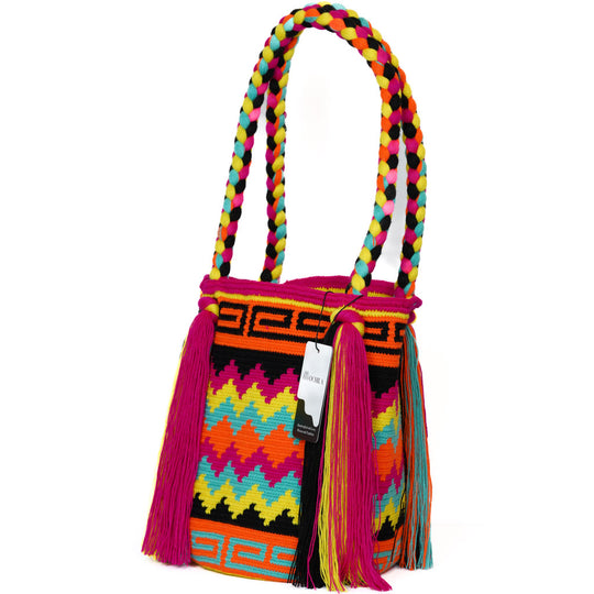 Colorful Wayuu bag patterns