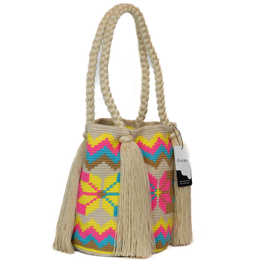 Colorful Wayuu bag patterns