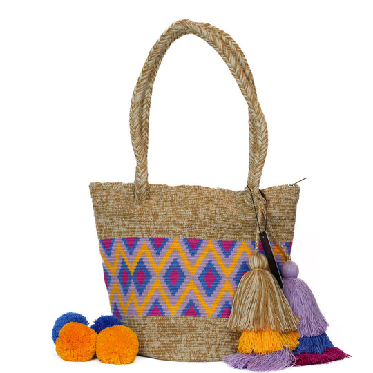 Colorful Wayuu bag patterns