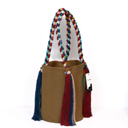 Colorful Wayuu bag patterns