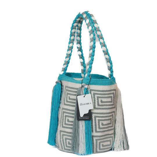 Versatile Wayuu bag style