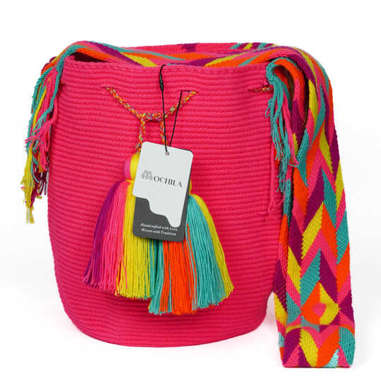 Colorful Wayuu bag patterns