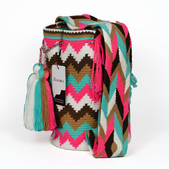 Colorful Wayuu bag patterns