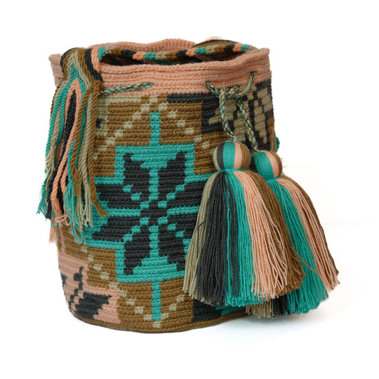 Versatile Wayuu bag style