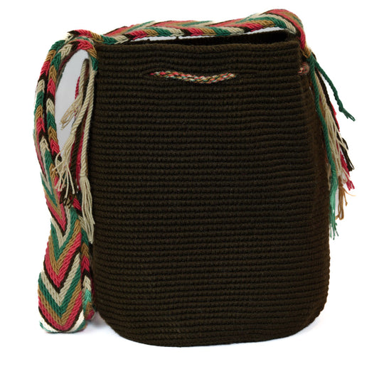 Colorful Wayuu bag patterns