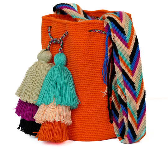 Colorful Wayuu bag patterns