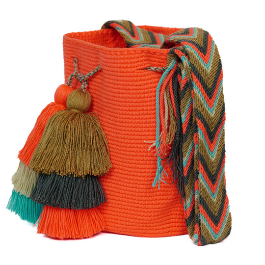 Colorful Wayuu bag patterns