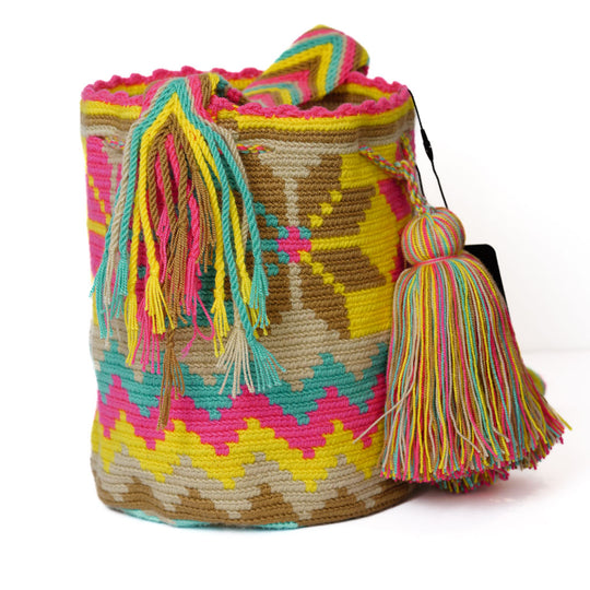 Versatile Wayuu bag style