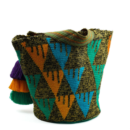 Versatile Wayuu bag style