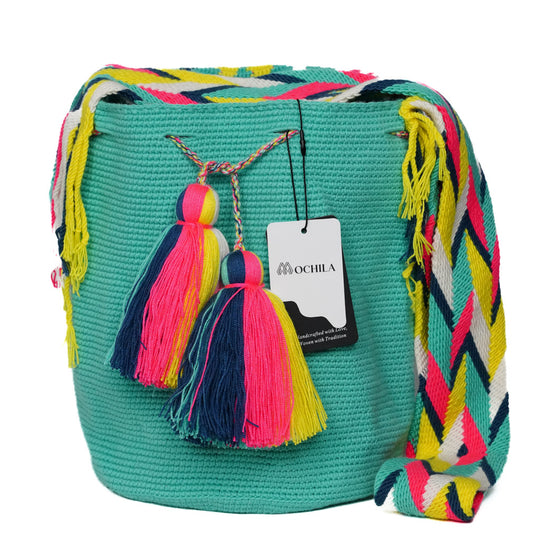 Colorful Wayuu bag patterns