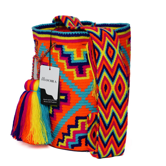 Colorful Wayuu bag patterns